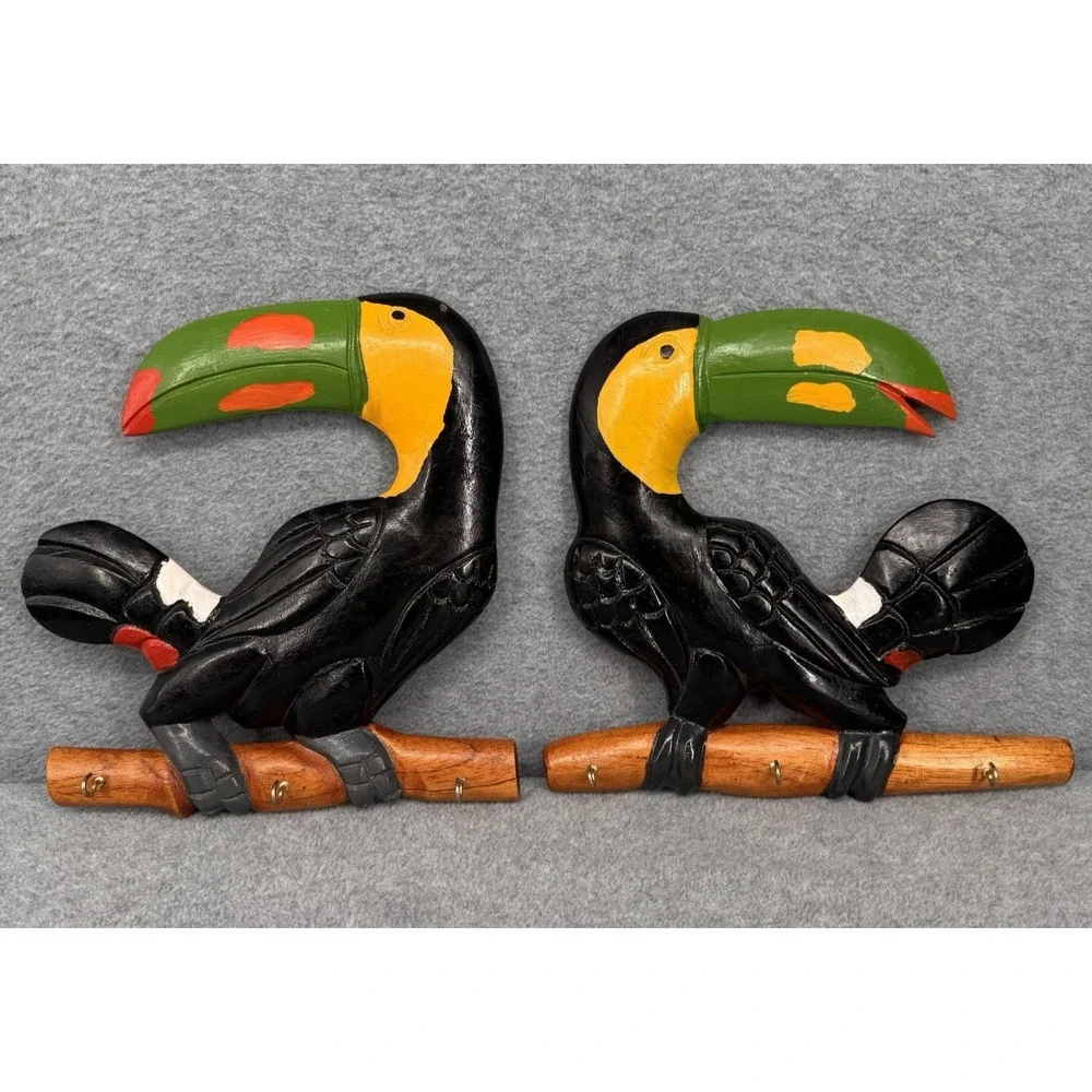 Wall Hook Key Holder Pair Toucan Hand‎ Carved Wood Panama Folk Art 3 Hooks